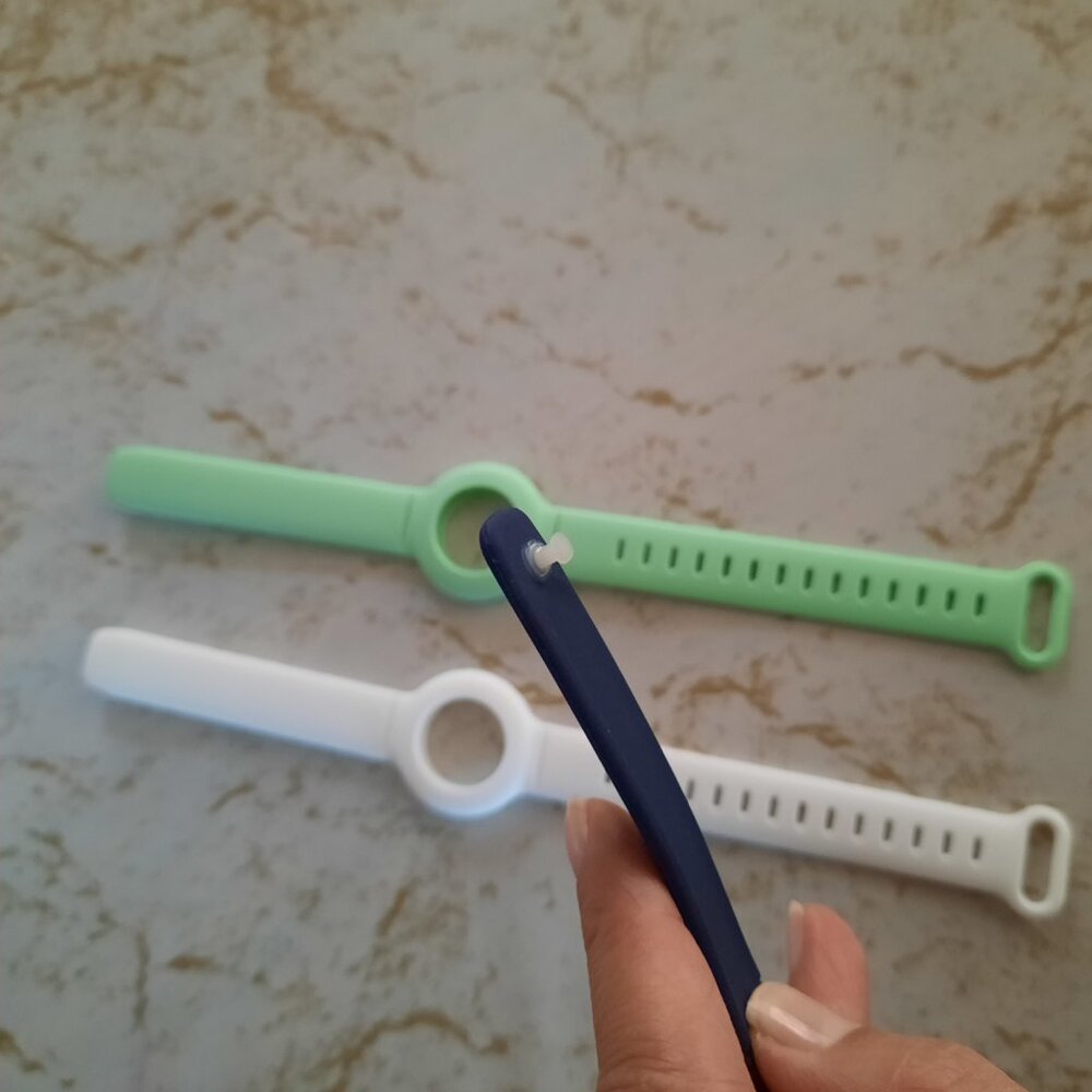 3 Pack AirTags Case Silicone Watch Band - NWT! - Picture 7 of 14